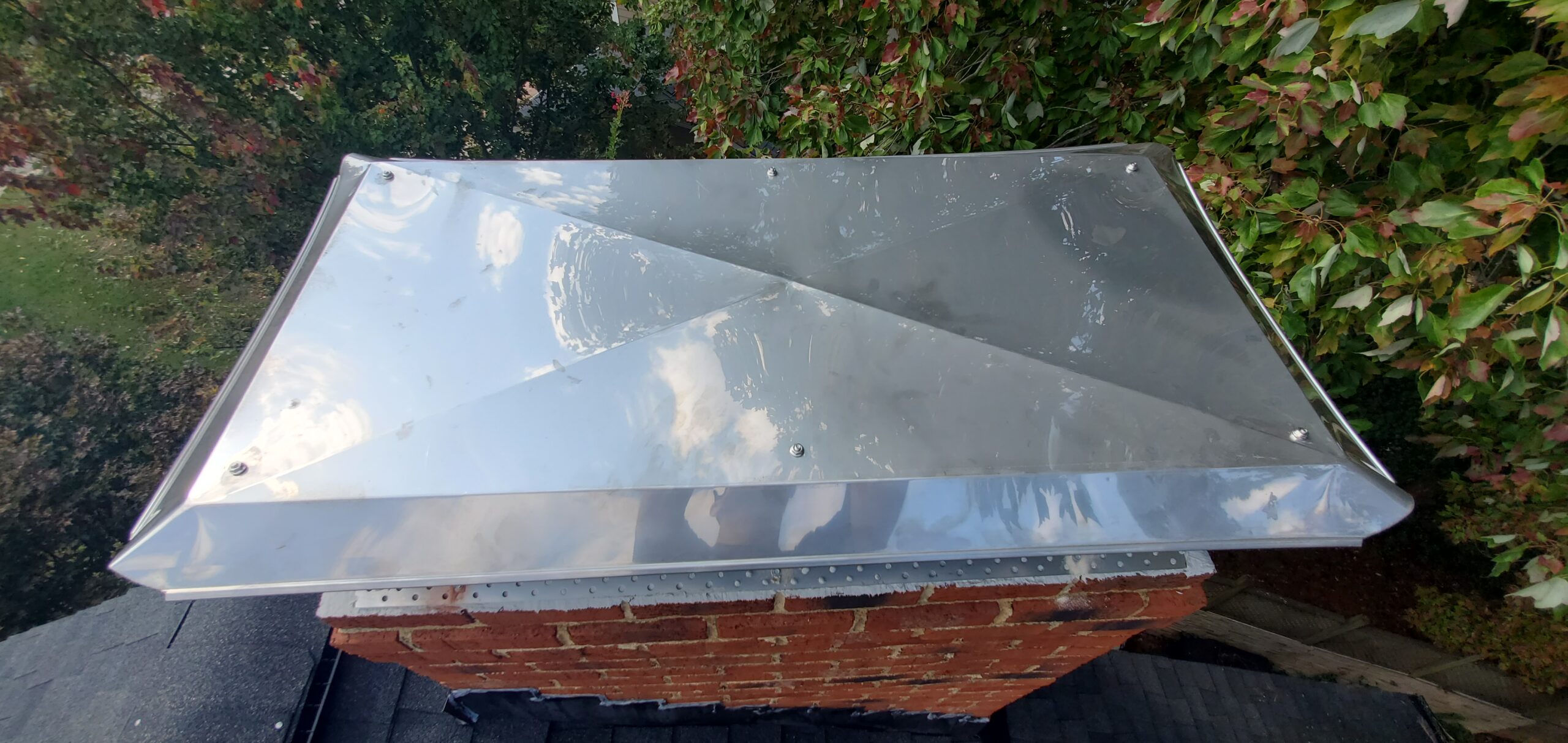 custom chimney cap with flat lid style